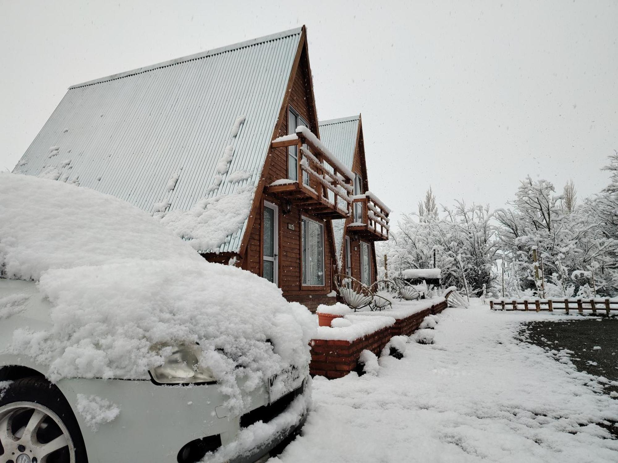 Cabanas Alpinas Alumine بيريتو مورينو المظهر الخارجي الصورة